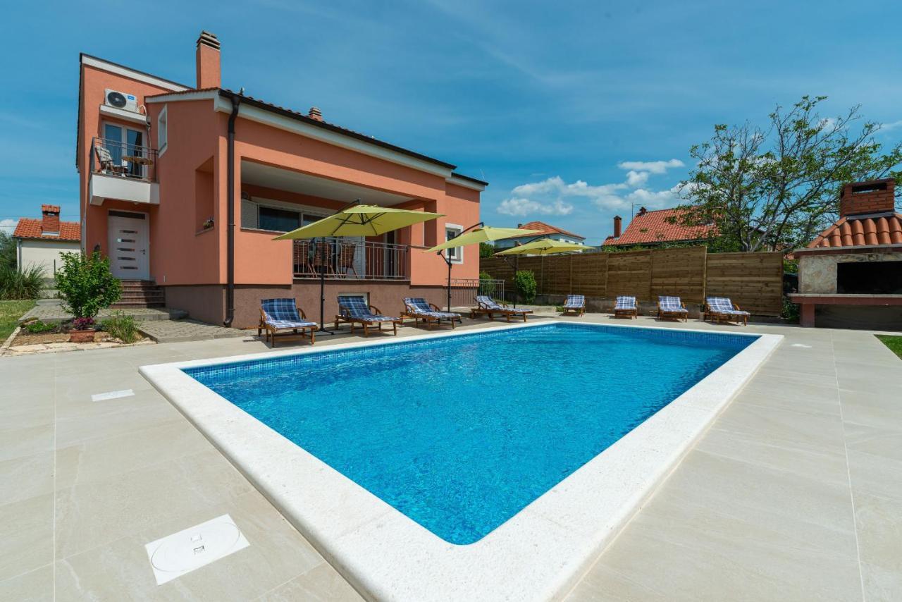 Villa Solis Zara Esterno foto