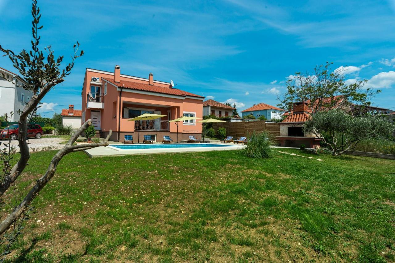 Villa Solis Zara Esterno foto