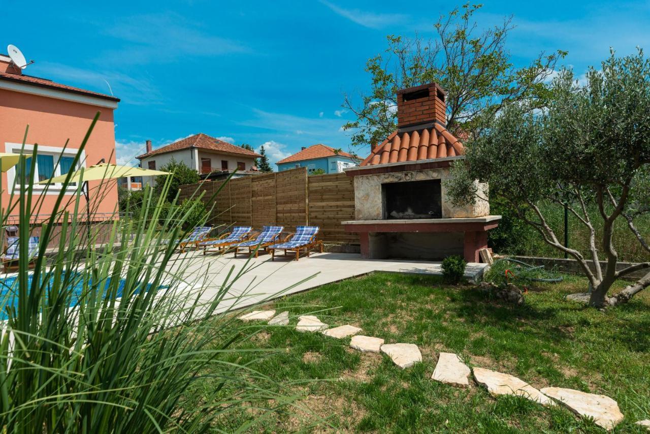 Villa Solis Zara Esterno foto