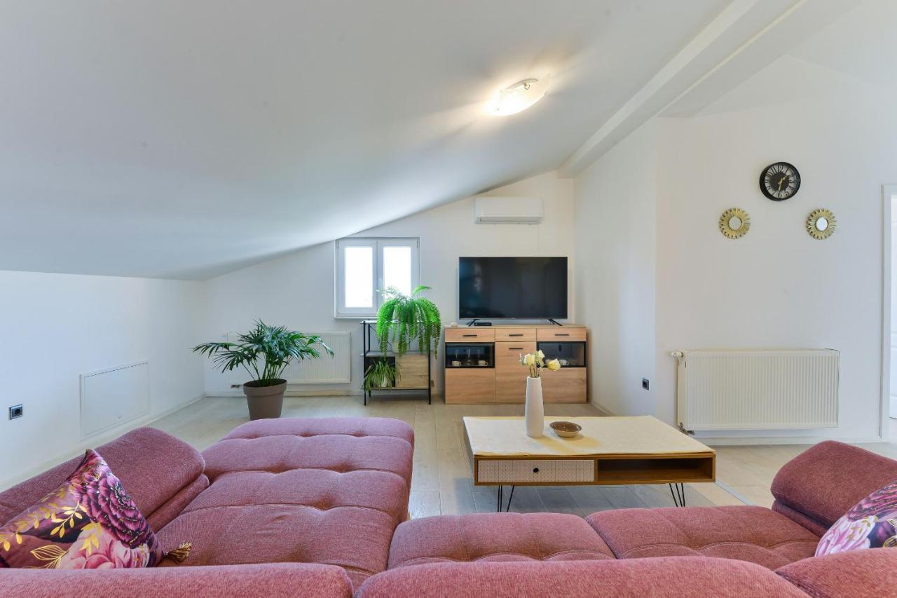 Villa Solis Zara Esterno foto